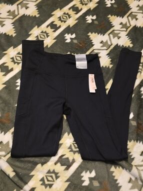 Victoria Secret High-Waist Black Active Leggings